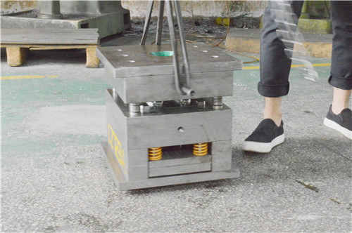 注塑模具加工厂 注塑模具加工厂