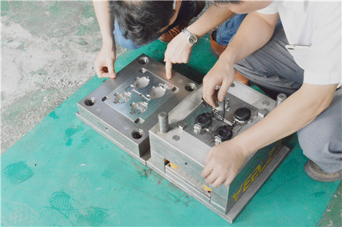 精密塑胶模具 精密塑胶模具