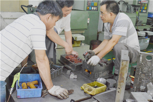 模具注塑制作 模具注塑制作