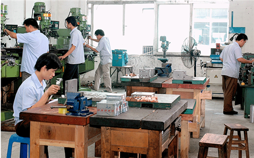 注塑模具厂家 注塑模具厂家